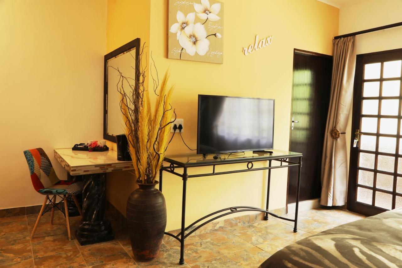 Villa Ticino Guest House Sabie Εξωτερικό φωτογραφία